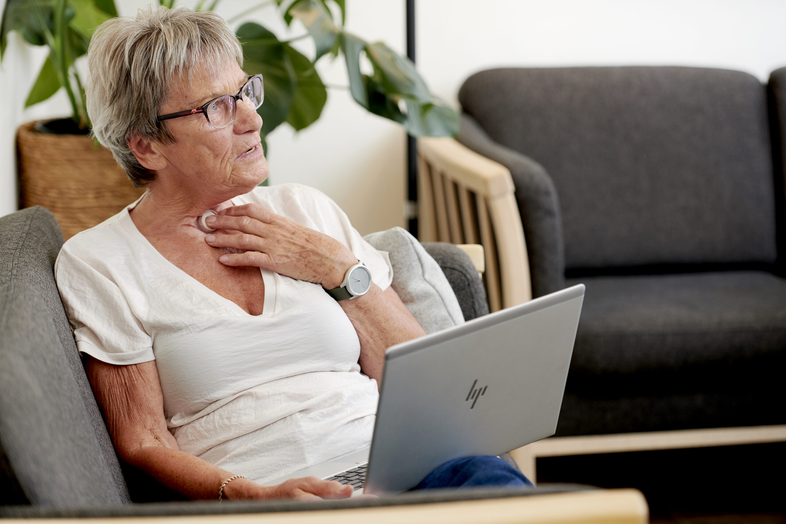 woman speaking using provox life hme at home